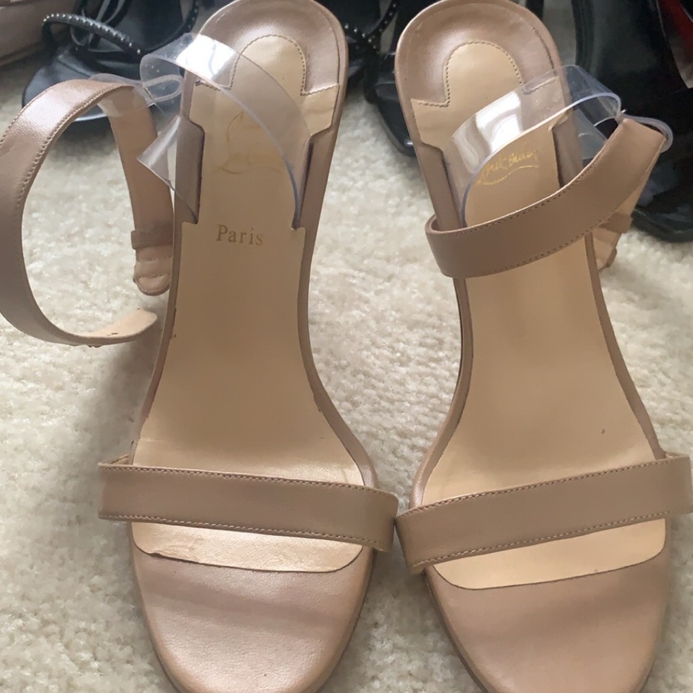 Christian Louboutin Jonatina 37.5 Nude
